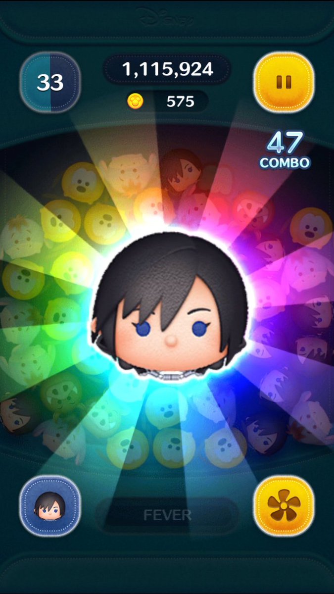 ツムツムでロクサス、アクセル、シオンが時計塔で夕日を眺める